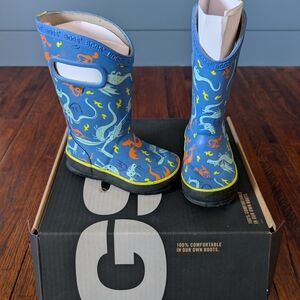 BOGS Kids' Blue and Orange Dino Boots